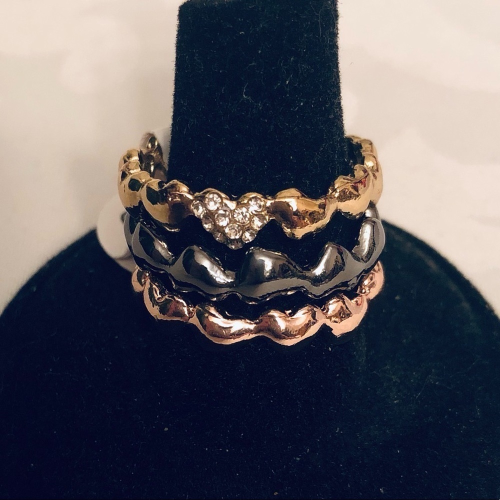 💜 Gold  Black Rose Gold Size 9/10 Heart Rings Set of 3